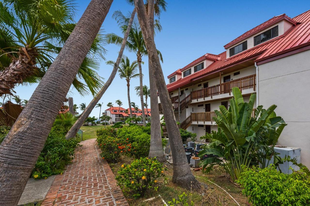 Sapphire Beach Resort East End  Esterno foto